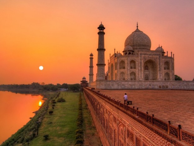 sunset agra